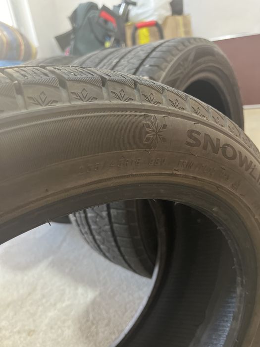 продам шины Snowlink 235/45R18 зиминые