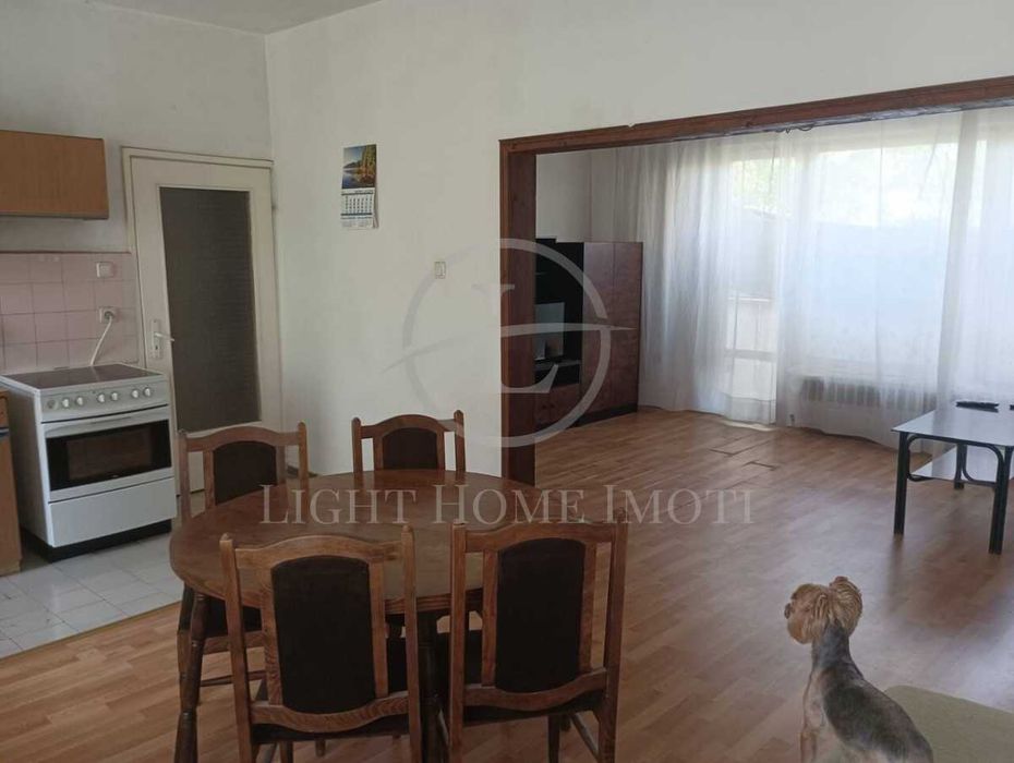 Продава се Тристаен апартамент в Пловдив, Тракия - 92 кв.м за 1664 €/кв.м - Снимка #1