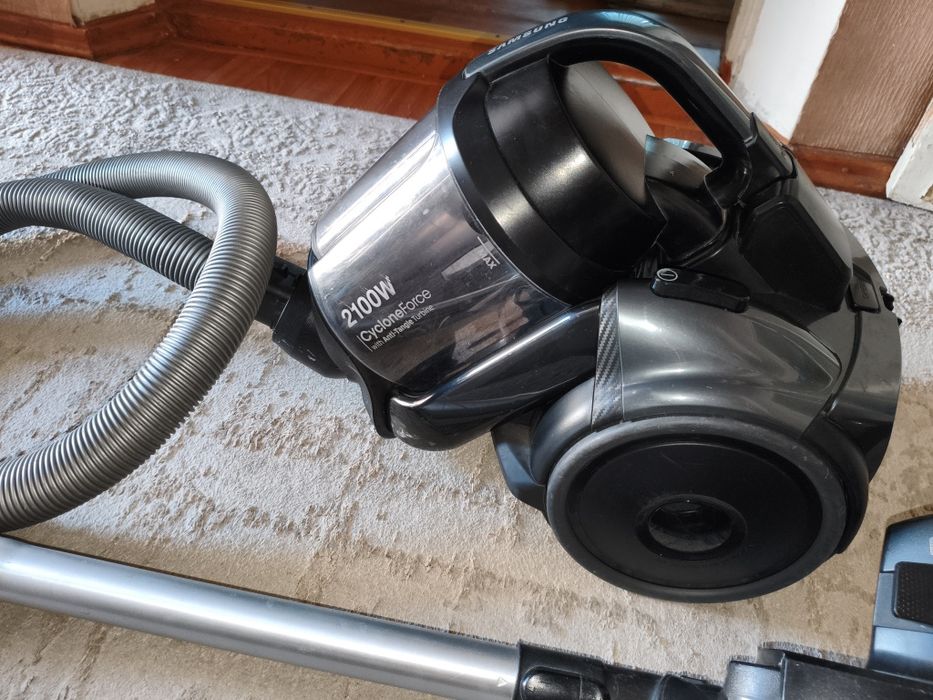 Пылесос Samsung рабочий