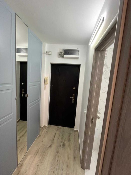 Garsoniera moderna de inchiriat – Zona Far, Constanta