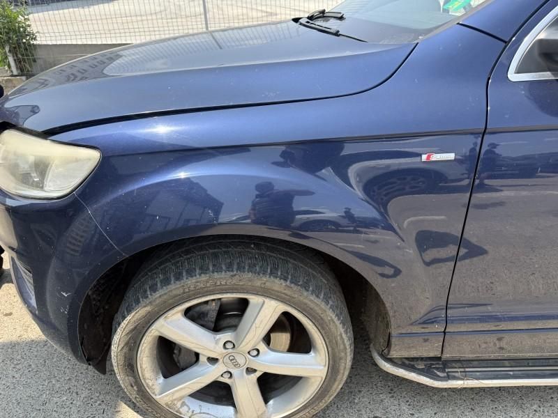 Aripa fata stanga Audi Q7 4L SUV culoare albastra - lz5e