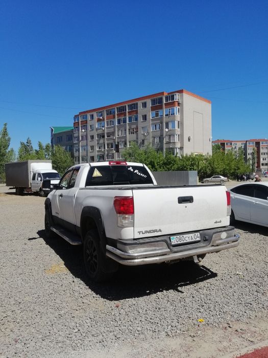 Продам Тойота Тундра