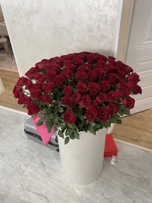 Огромный букет роза 101 штук