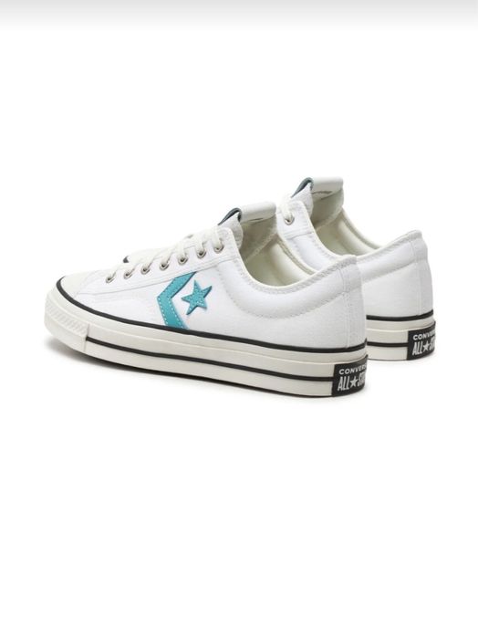 Обувки Converse