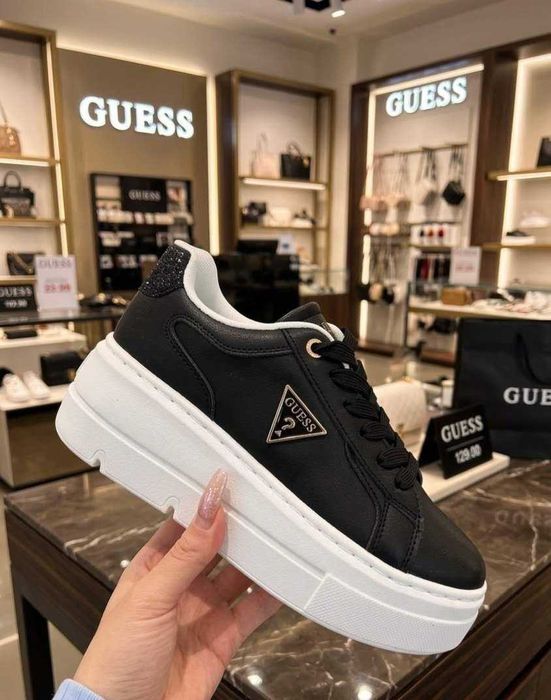 Adidași dama Guess 36-41