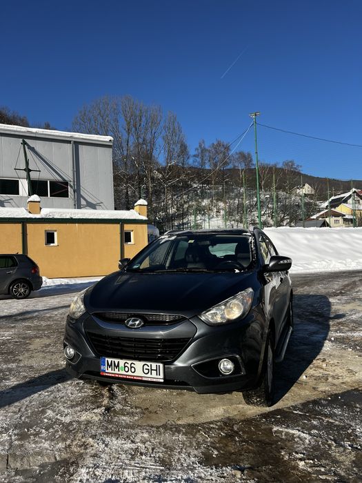 Vând Hyundai IX35 2.0 diesel 4x4