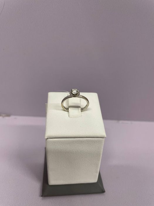 Золотое кольцо с брилл/ #СР003995