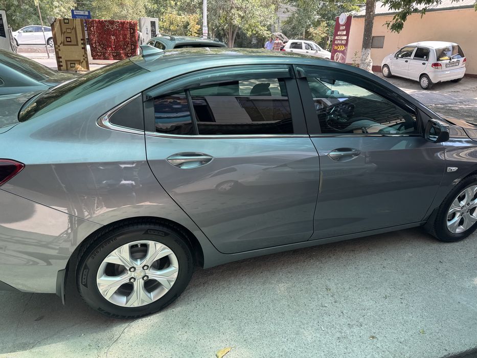 Onix premier2 turbo plus