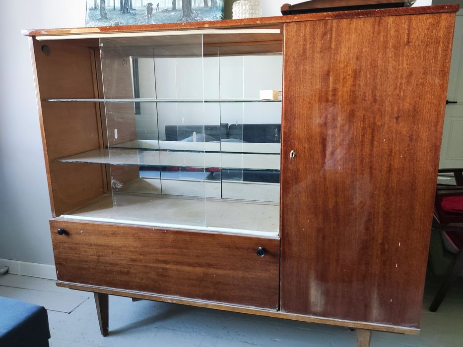 Сервант советский