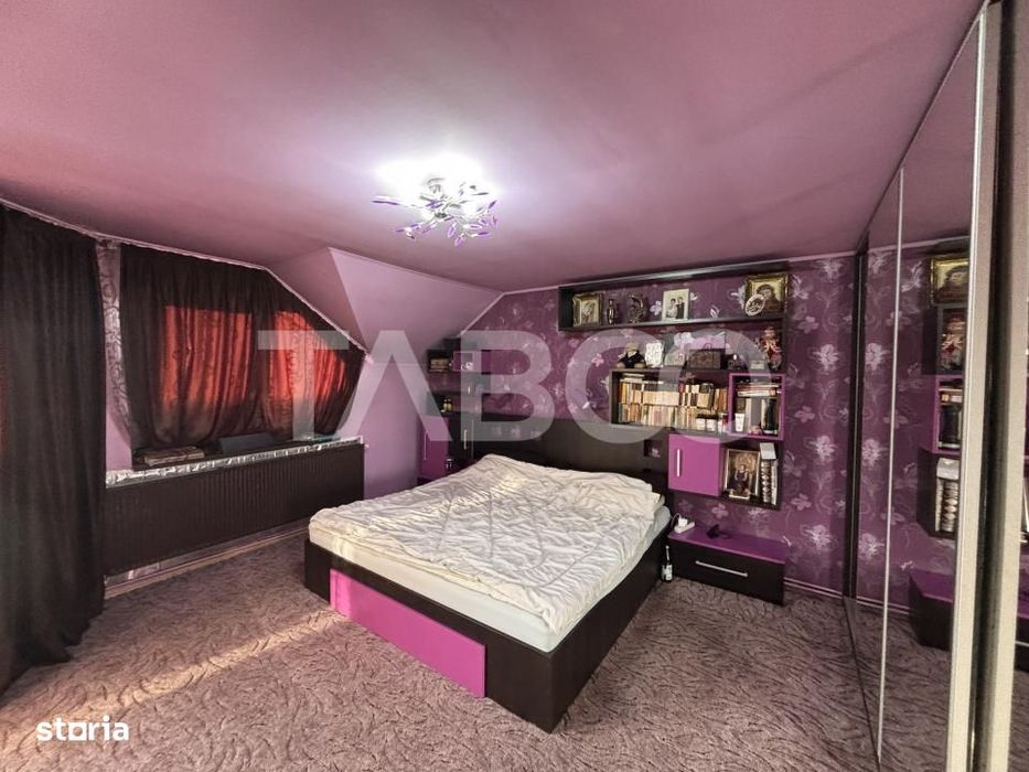 Casa individuala cu 5 camere +spatiu comercial  3 bai Sibiu