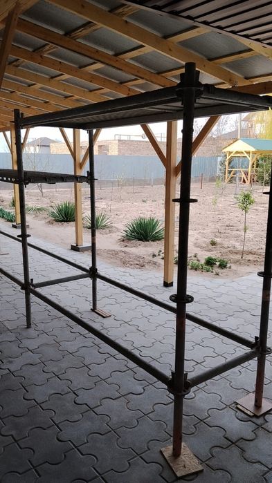 Продам строительные леса