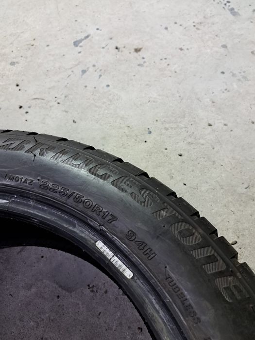 2 anvelope iarnă 225 50 r17 Bridgestone