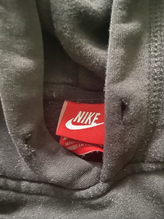 Черен NIKE суитчър