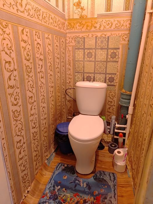 Продаётся 4-х комн. В Караганде,Степной-2