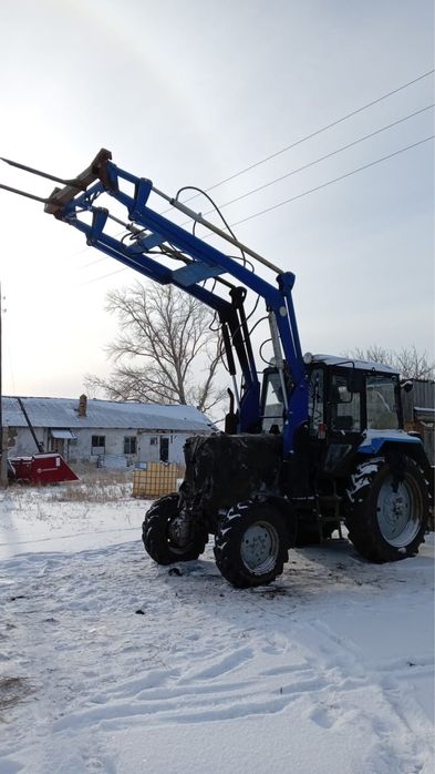 Мтз 82 в комплекте кун, вилы отдельно для рулонов,ковшик