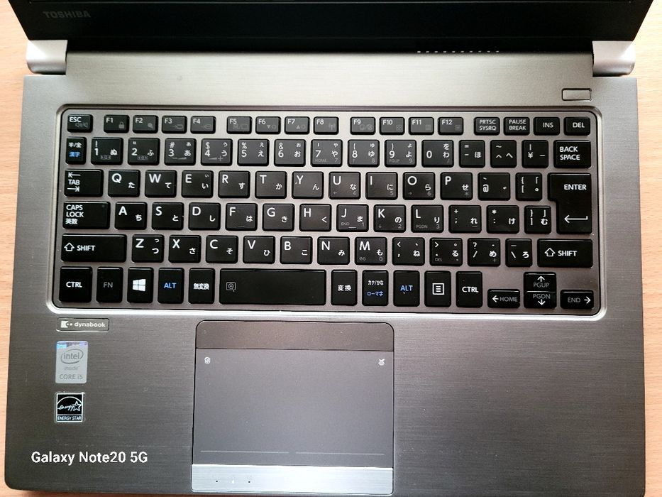 Noutbuk toshiba pc 8GB operativka