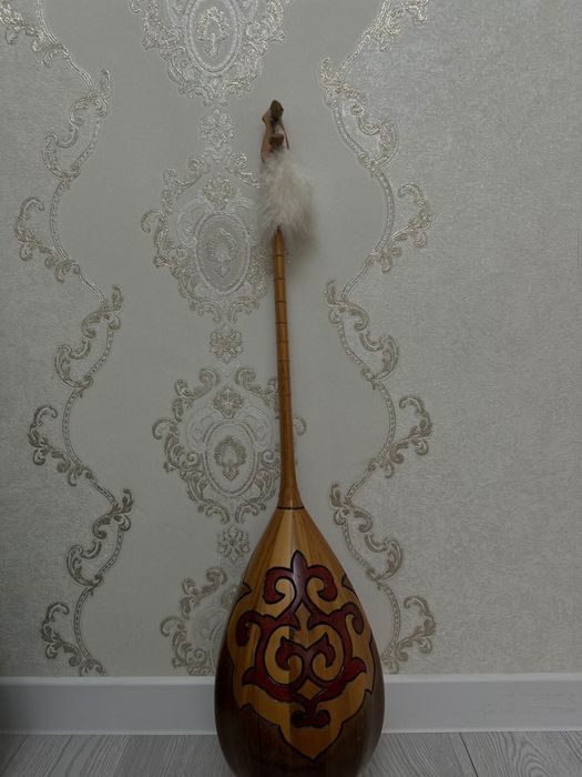 Домбыра сатылады