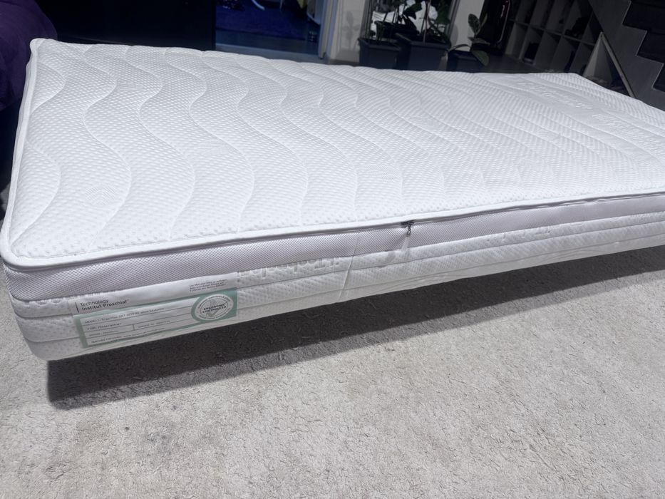 Saltea 180x200 cu somiere produs nou