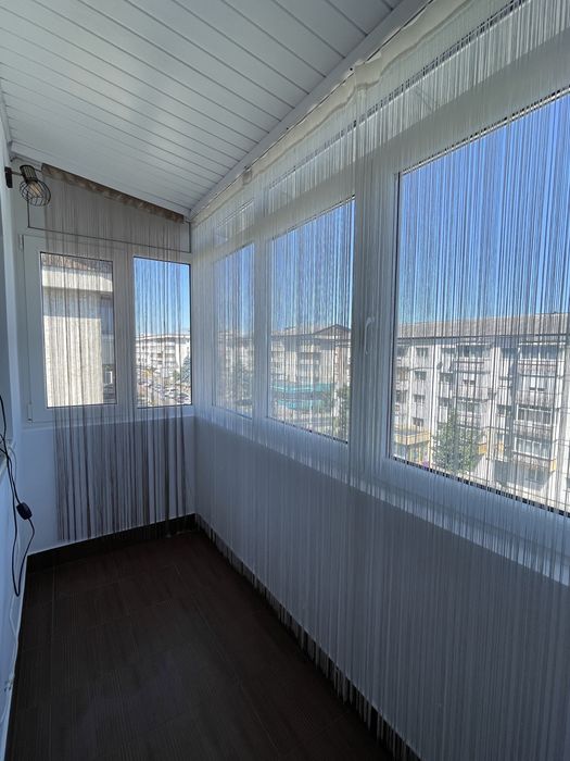 Apartament decomandat cu 3 camere pentru chirie