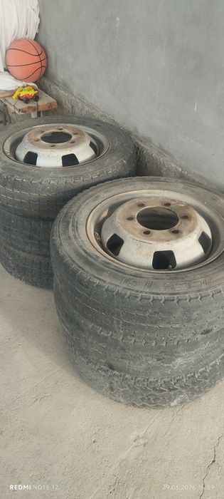 Продаются покрышки с дисками на газель.в хорошем состояние.