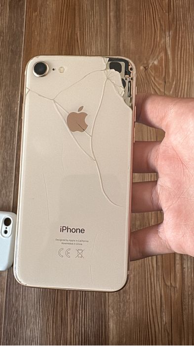 Айфон 8 128 гб 100 эмкост