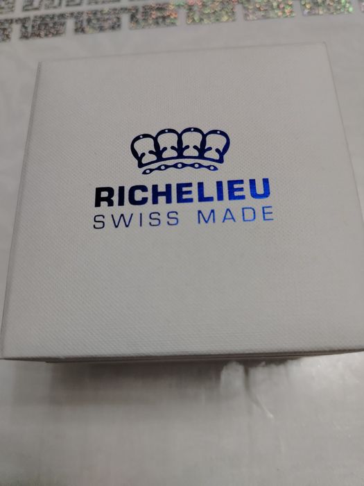 Швейцарские часы