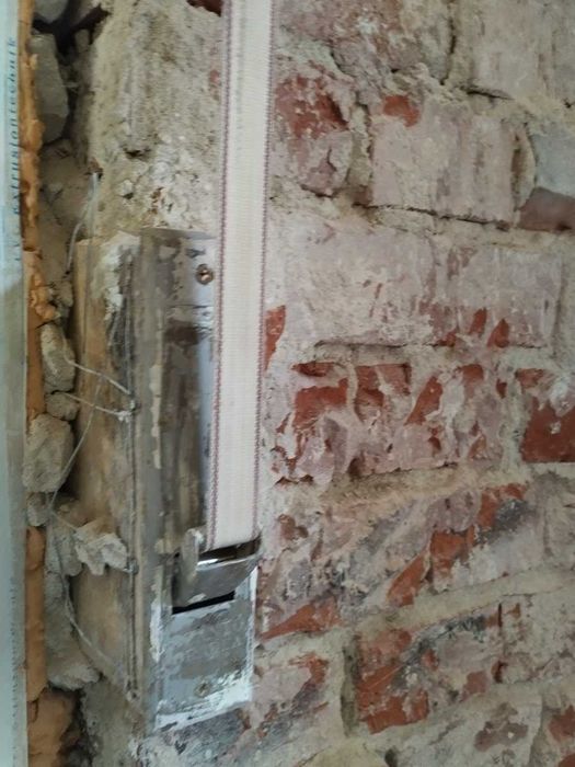 Jaluzele exterioare de lemn originale cu tot sistemul inclus - 171cm