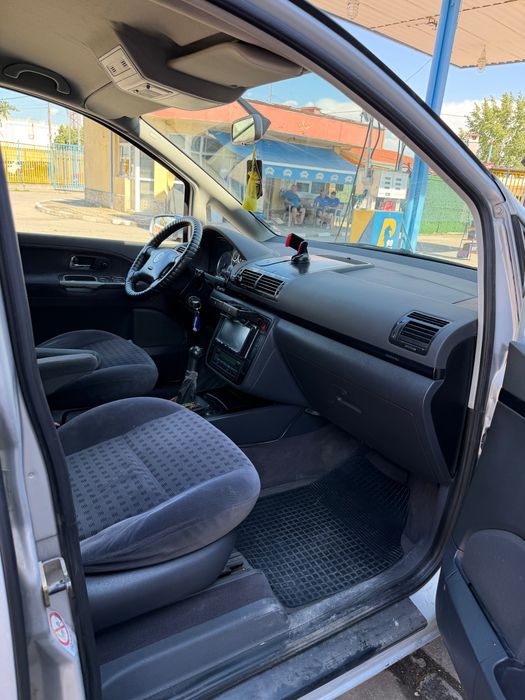 volkswagen sharan 1.9 tdi 131hp
