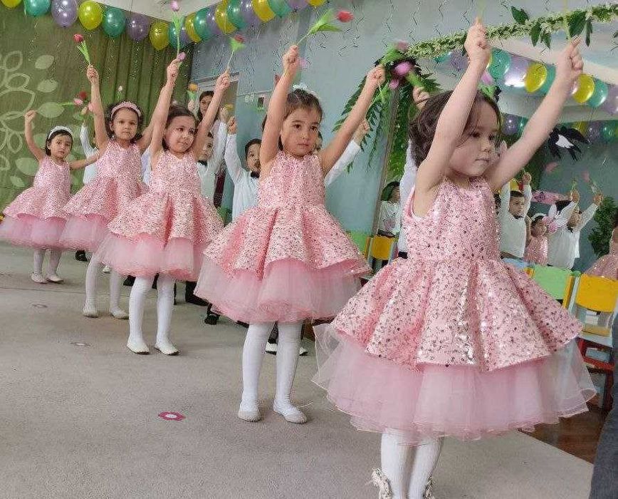 Продажа платьев карнавальные