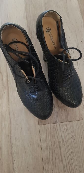 Продам туфли 37 размера