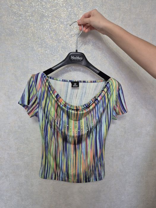 Женская одежда футболки