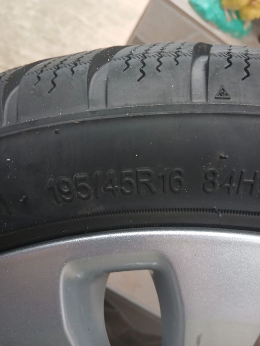 Roti Ford Fiesta vara si iarna, M+S