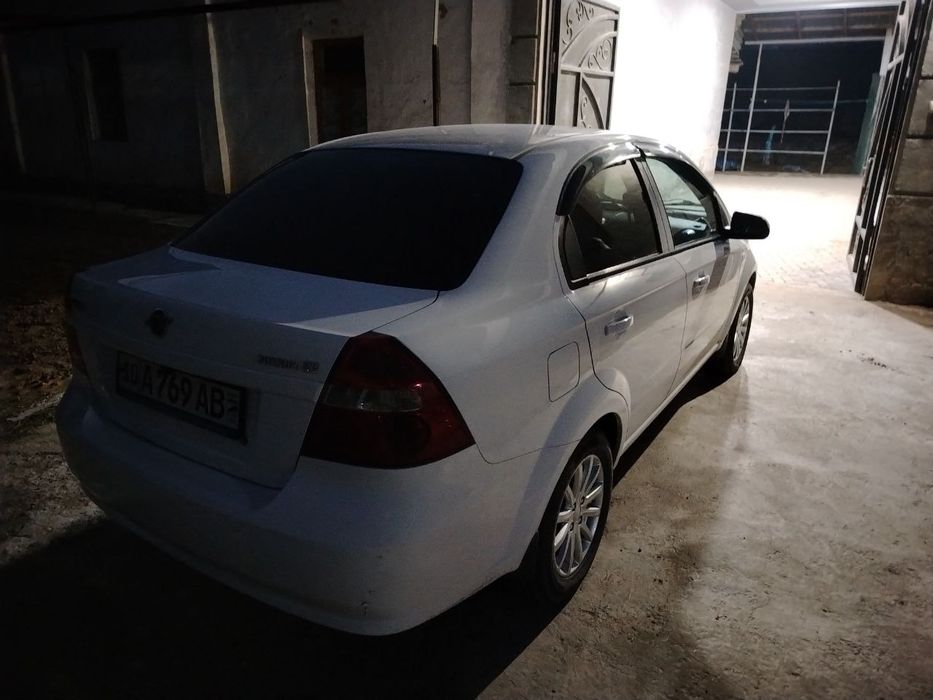 Ravon Nexia R3 sotiladi