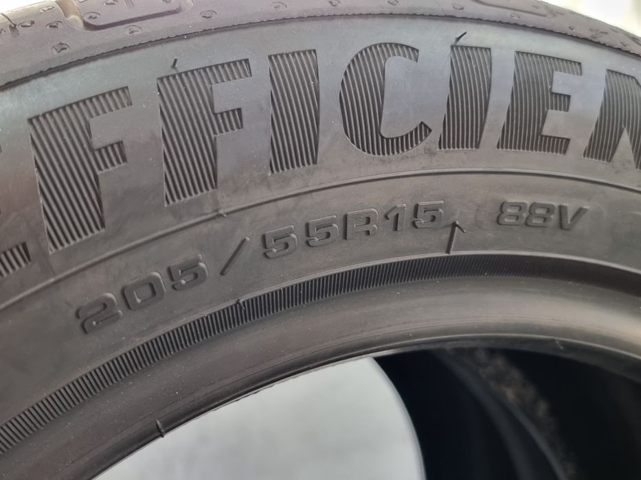 205/55/15 Goodyear 2Броя: 90€ 8.5мм като Нови