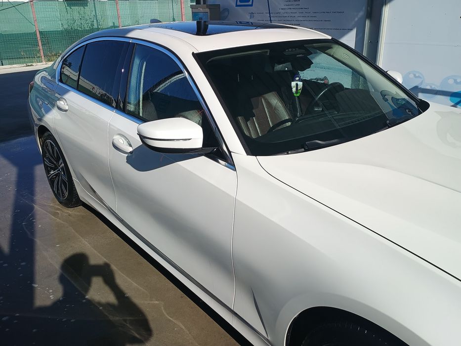 BMW 3 Series 2021 — imagine 23