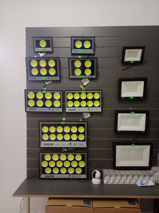 Продаю солнечные панели лампочки