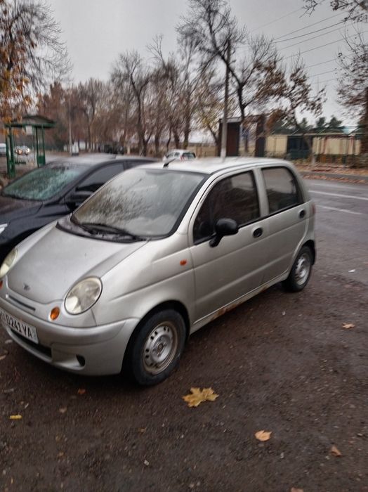 Продаю матиз серебристый