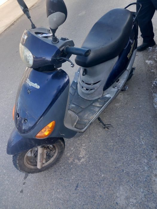 Vând scuter Megalo  pe benzina