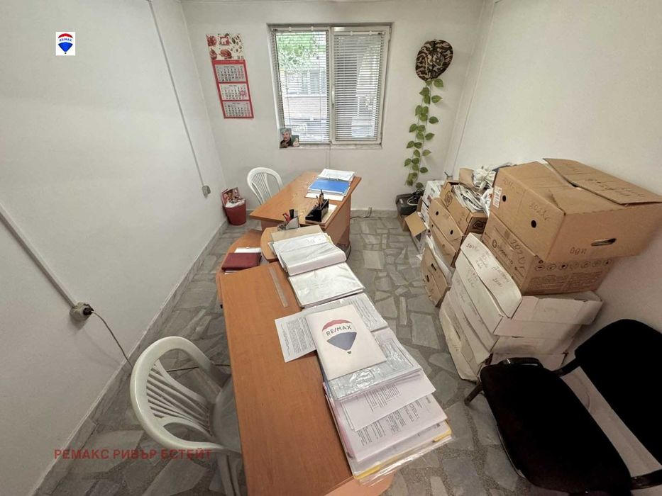 Продава се Промишлена сграда в Русе, Родина 1 - 346 кв.м за 1642 €/кв.м - Снимка #14