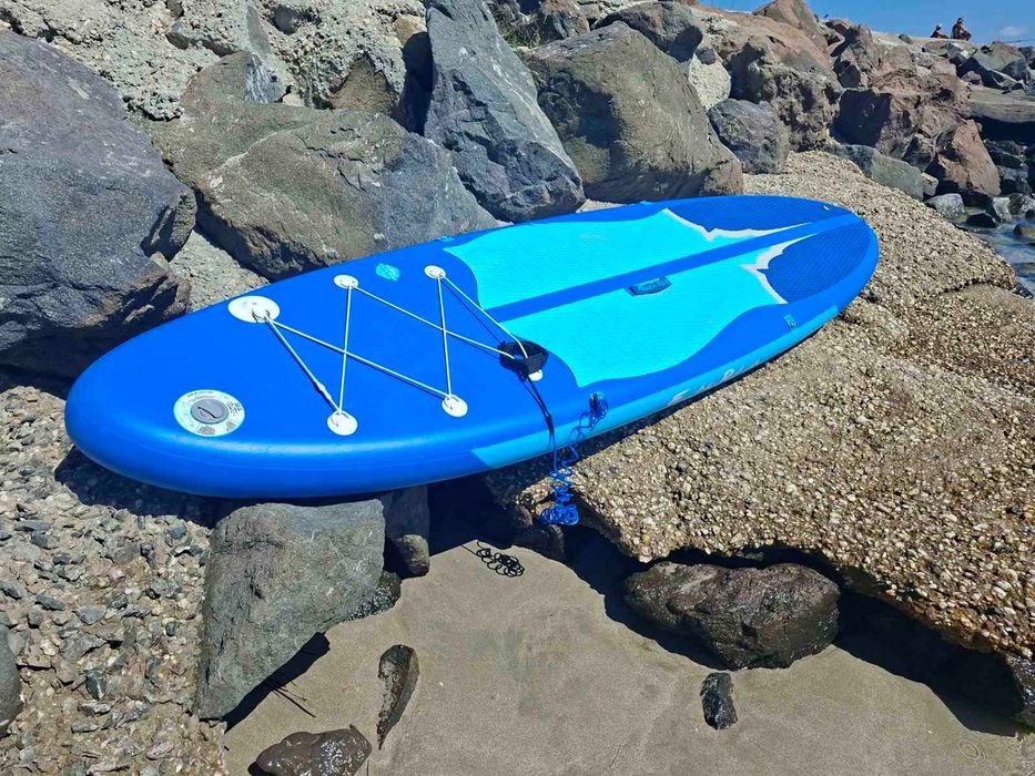 SUP Paddle Board Feath-R-Lite е чудесен избор за водни забавления!