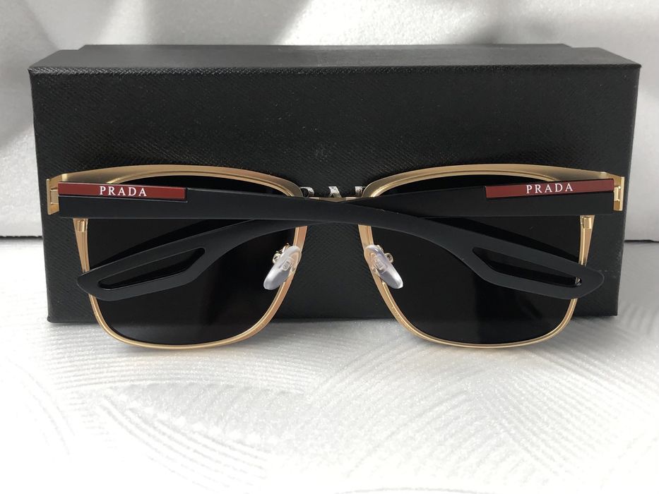 Класически дамски слънчеви очила