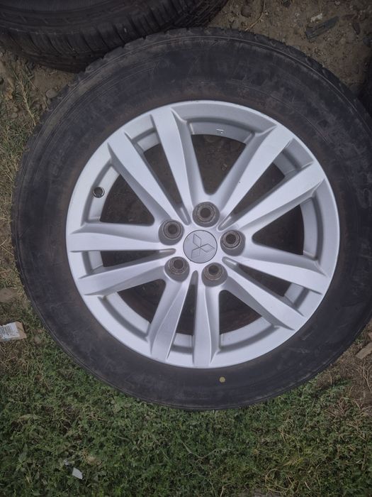 Roti mitsubishi Asx 215/60R17 96H M+S