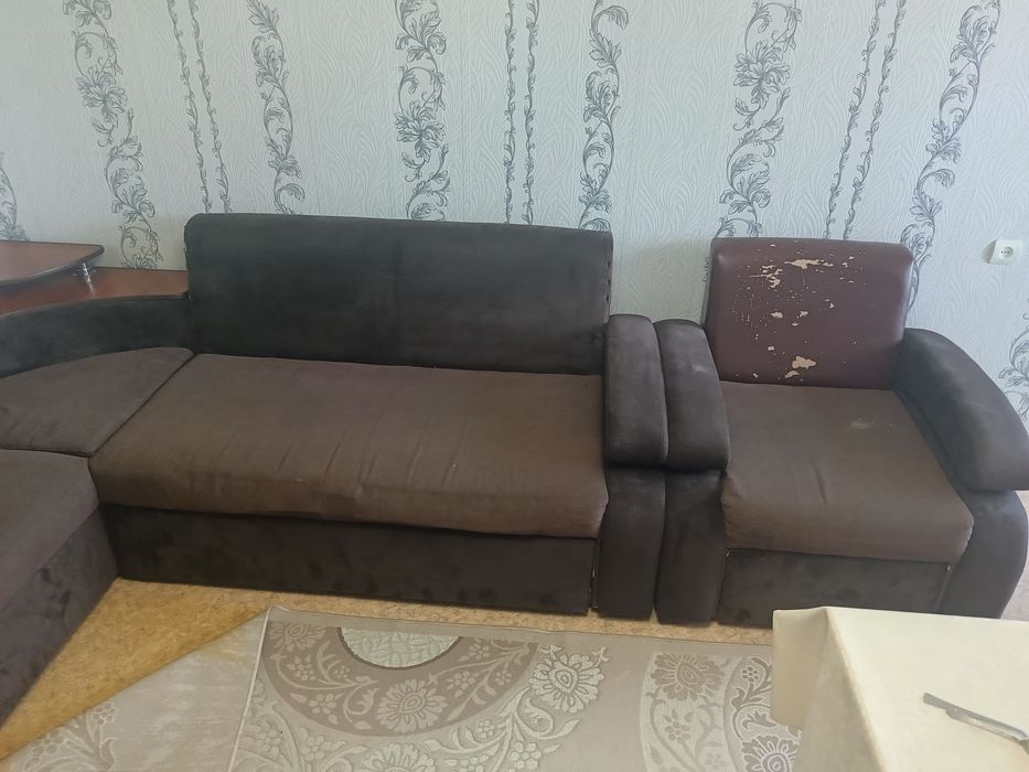 Угловой диван...