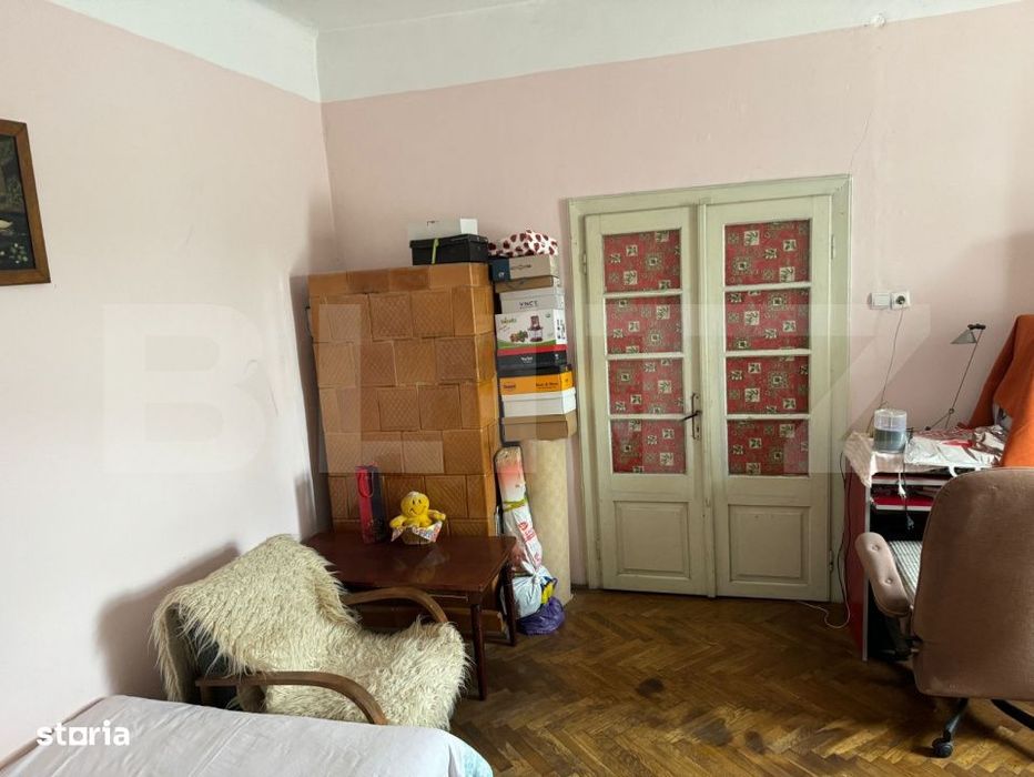 Casa 140 mp, teren 1045 mp, zona Itcani