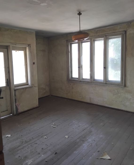 Продава се Къща в Дупница - 240 кв.м за 423 €/кв.м - Снимка #9