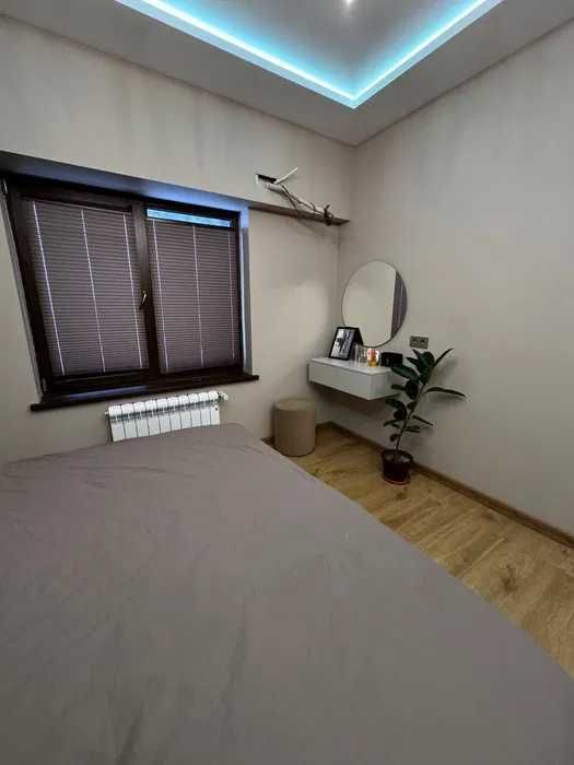 АРЕНДА срочно 2х ком квартира на Сайраме, Максим Горький БИЙ