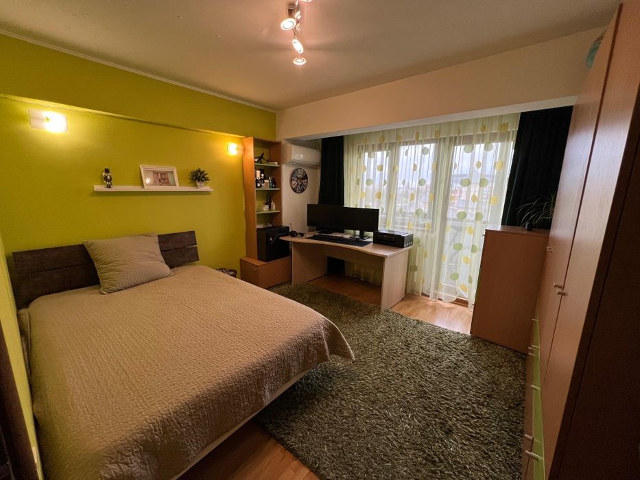 Apartament 3 camere Eroii Revolutiei Tineretului