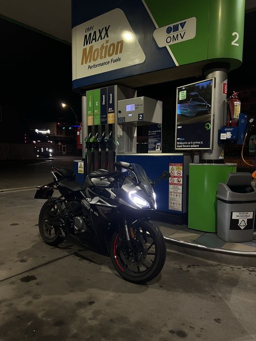 CFMOTO 300Ar A2