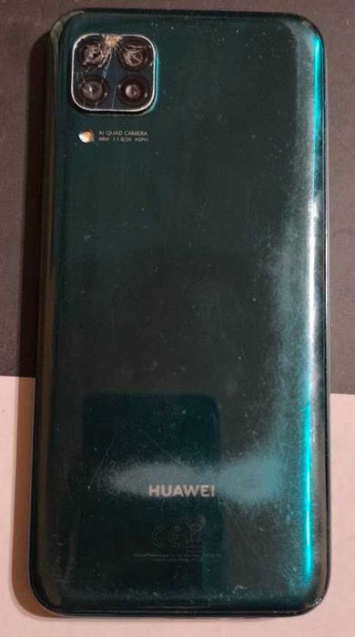 Huawei P40 Lite 128 GB – Funcțional, cu husă