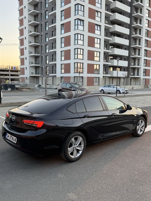 Opel Insignia / 2018 / automat / 1.6 diesel